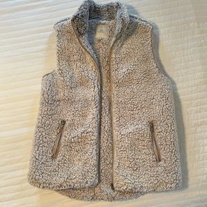 Tread & Supply Fleece Vest